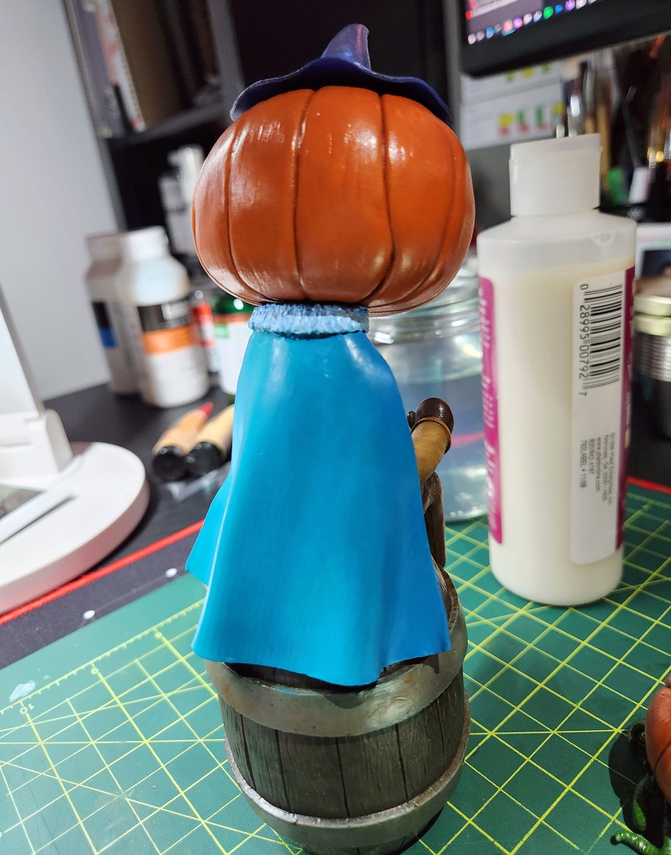 Repainted the cape and head